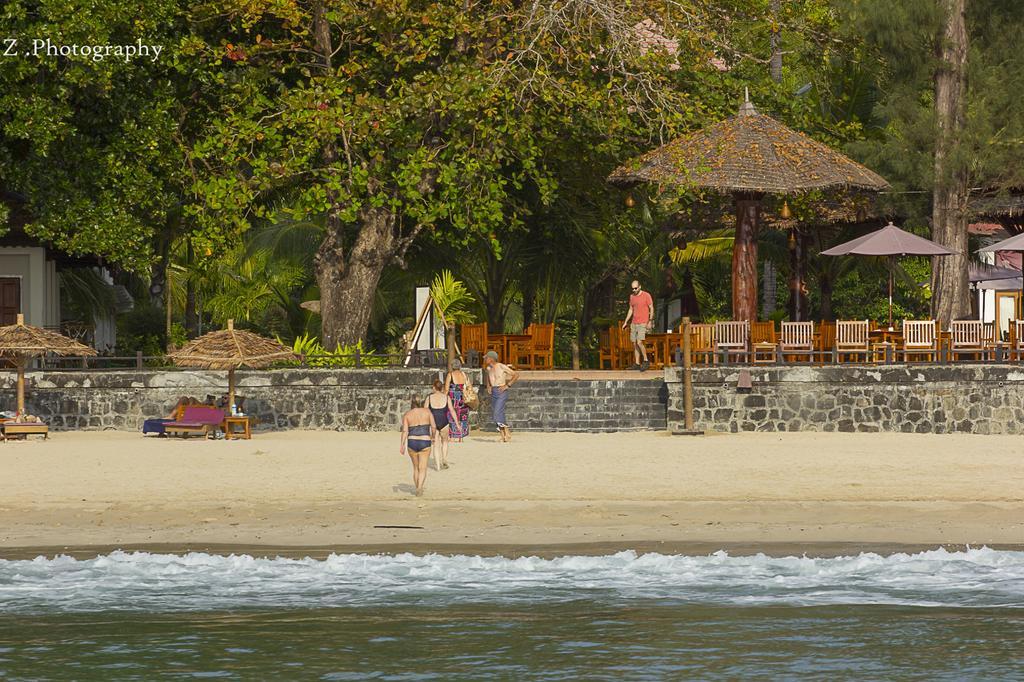 Thande Beach Hotel - Ngapali Beach Extérieur photo