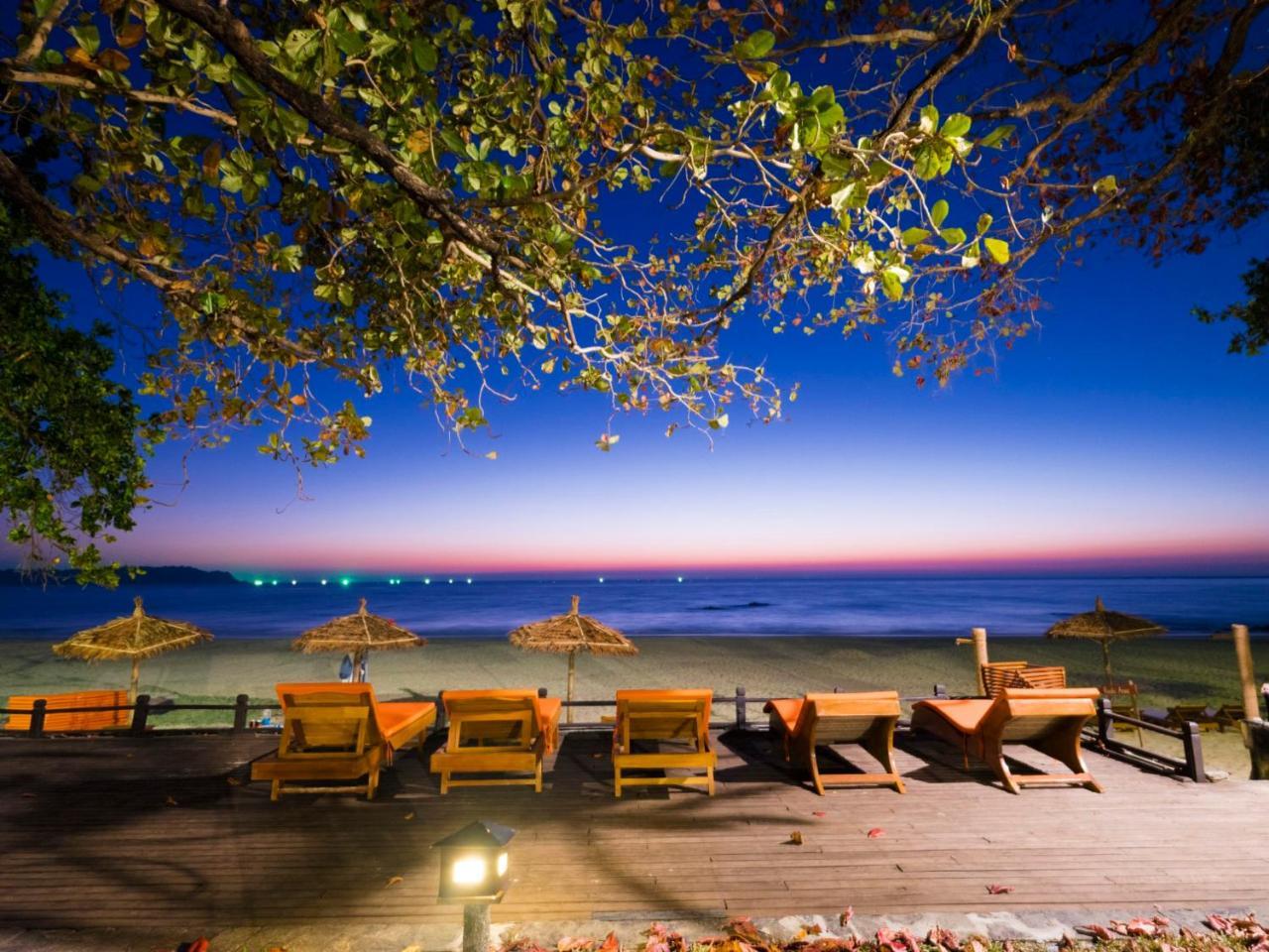Thande Beach Hotel - Ngapali Beach Extérieur photo